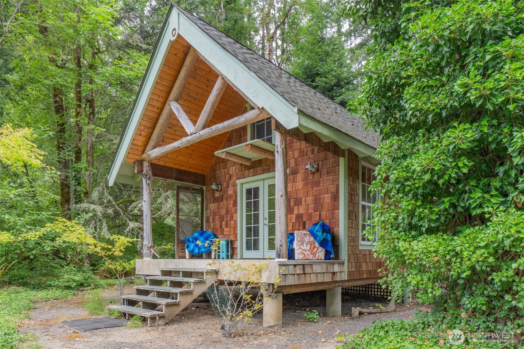 Residential in Rainier
