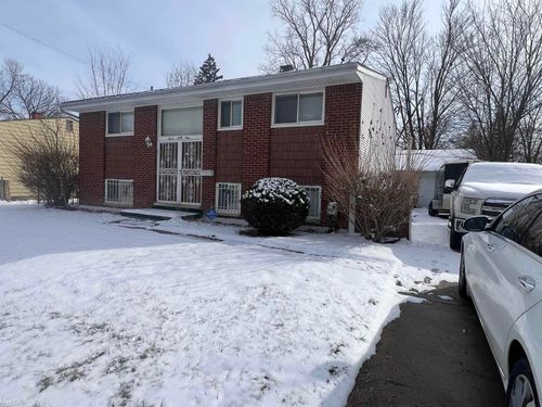 1269 Flamingo Dr, Mount Morris, MI, 48458-2841 | Card Image