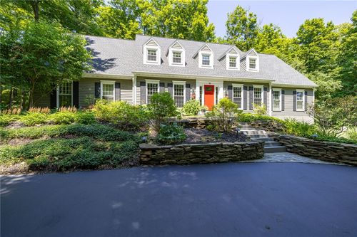 76 Van Voorhis Rd, Pittsford, NY, 14534-9794 | Card Image