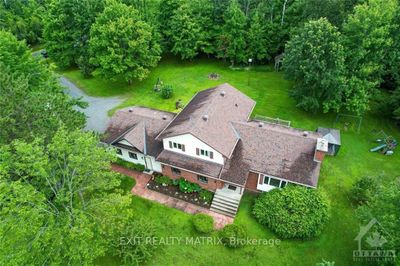 5790 Wood Duck Dr, House other with 4 bedrooms, 2 bathrooms and 10 parking in Osgoode ON | Image 1