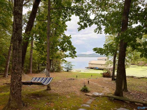860 Pine Island Circle, Scottsboro, AL, 35769 | Card Image