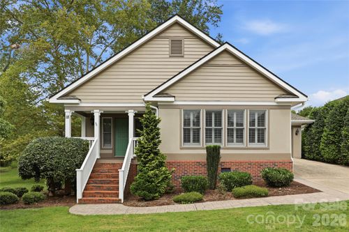 18 Creekside Way, Asheville, NC, 28804-1763 | Card Image