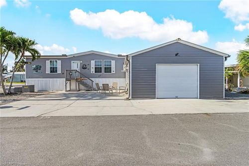 7157 Ladyfish Dr, St. James City, FL, 33956-2724 | Card Image