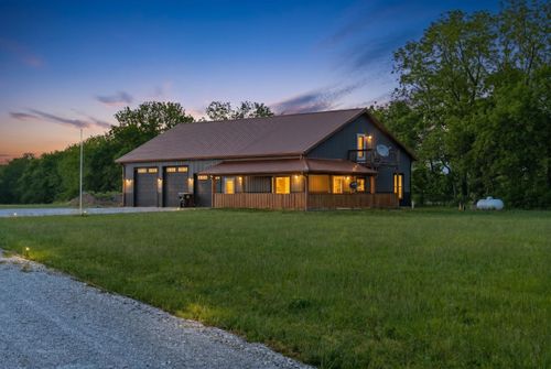 8957 W Farm Road 194, Republic, MO, 65738-9292 | Card Image
