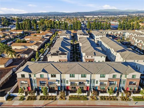 8887 Orangethorpe Ave, Buena Park, CA, 90621-1178 | Card Image