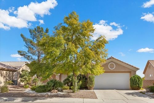 2908 Laverton Dr, Las Vegas, NV, 89134-7446 | Card Image