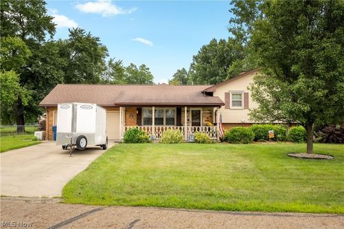 759 Betz Ave, Alliance, OH, 44601-1511 | Card Image