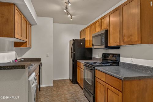 101-1185 W University Avenue, Flagstaff, AZ, 86001 | Card Image