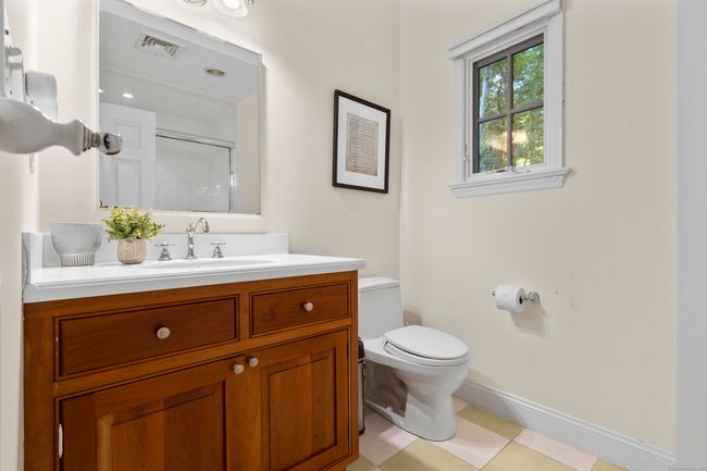 321 Newtown Tpke, House other with 3 bedrooms, 4 bathrooms and 4 parking in Wilton CT | Image 23