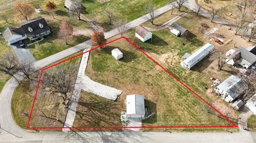 214 E Front St, BUCKLIN, MO, 64631-9076 | Card Image