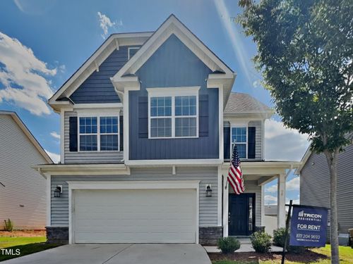 98 W Falcon Ct, Clayton, NC, 27520-3074 | Card Image