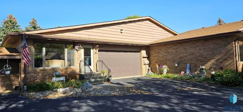 3308 W Norie Pl Place, Sioux Falls, SD, 57106 | Card Image