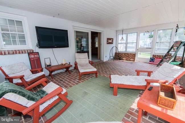 1825 Sharon Rd, House other with 3 bedrooms, 3 bathrooms and null parking in Meadowbrook PA | Image 51