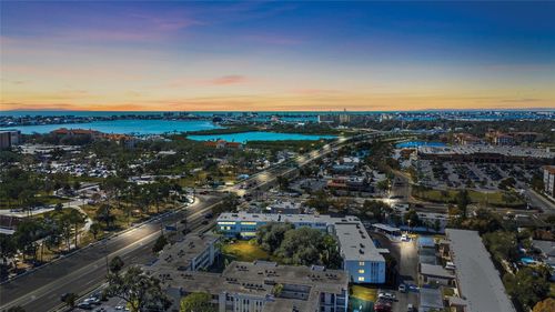 apt-104-9950 47th Ave N, ST PETERSBURG, FL, 33708-3216 | Card Image