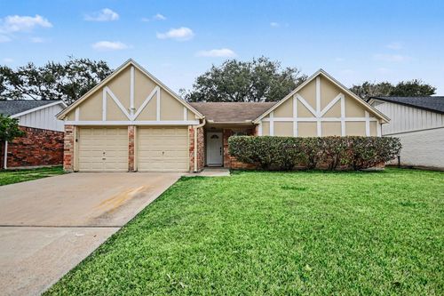 15727 Blackhawk Blvd, Friendswood, TX, 77546-2903 | Card Image
