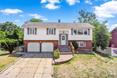 3 Eisenhower Road, House other with 3 bedrooms, 2 bathrooms and null parking in Centereach NY | Image 1