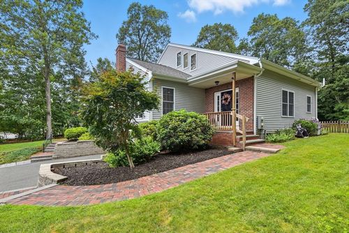 1-131 Pleasant St, Plainville, MA, 02762-1903 | Card Image