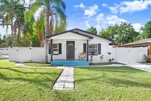 1811 E Palifox St, TAMPA, FL, 33610-6068 | Card Image