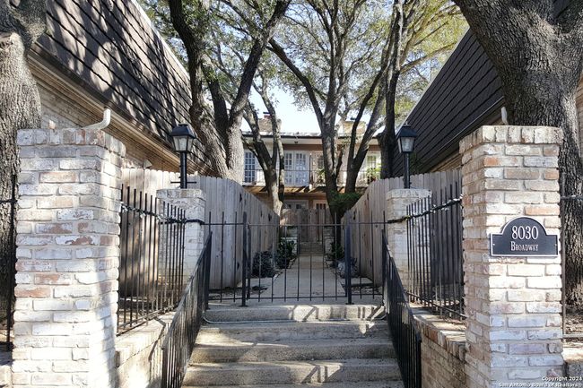 APT-203C - 8030 Broadway, Condo with 1 bedrooms, 1 bathrooms and null parking in San Antonio TX | Image 19
