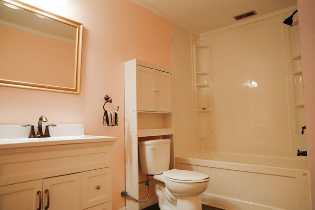 822 28 St, Home with 3 bedrooms, 3 bathrooms and 3 parking in Wainwright AB | Image 28