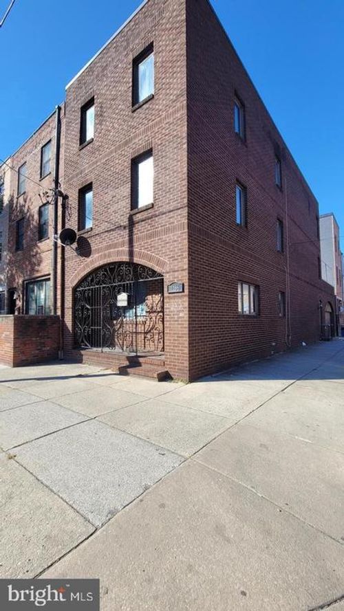 2-1166 S 11th St, PHILADELPHIA, PA, 19147-4627 | Card Image
