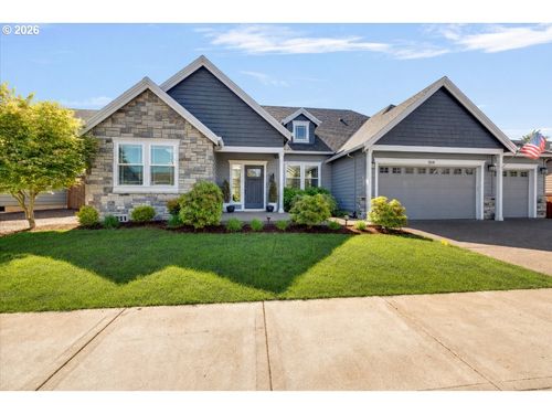 19548 Renee Way, OregonCity, OR, 97045 | Card Image