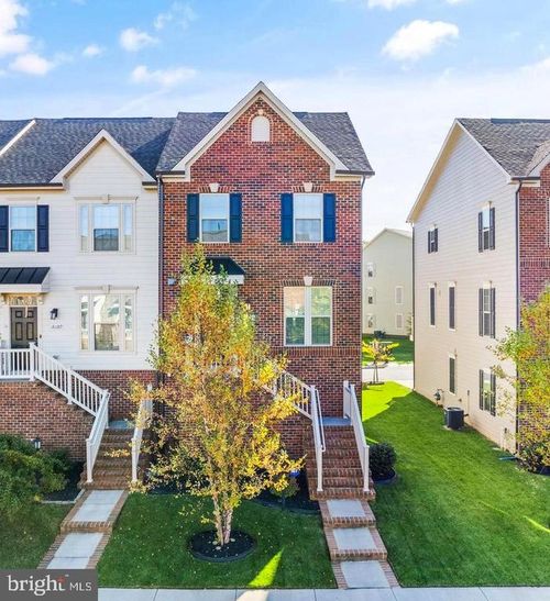 18091 Red Cedar Rd, DUMFRIES, VA, 22026-2965 | Card Image