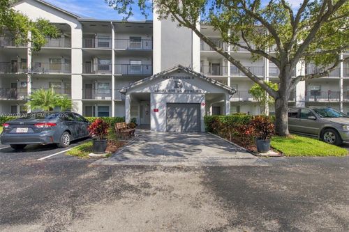 311r-12501 Sw 14th St, Pembroke Pines, FL, 33027 | Card Image