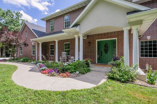 5860 E Osage Ridge Ln, COLUMBIA, MO, 65201-8933 | Card Image