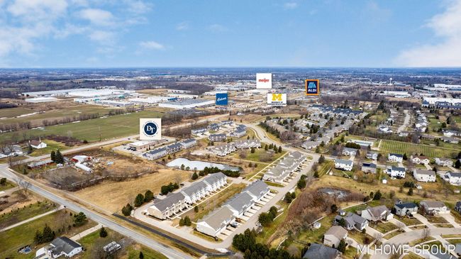 37 - 3614 Buckingham Ln, Condo with 3 bedrooms, 3 bathrooms and null parking in Hudsonville MI | Image 18