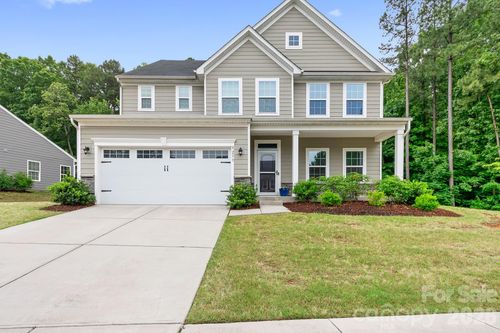 9233 Hollow Bend Dr, Huntersville, NC, 28078-5095 | Card Image