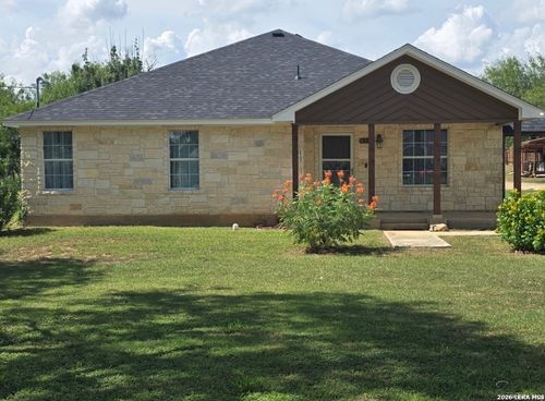 611 W Buchanan Blvd, San Antonio, TX, 78221-3911 | Card Image