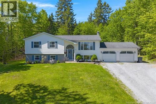 3 Regal Dr, Quispamsis, NB, E2G1Y5 | Card Image