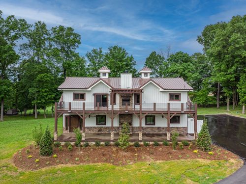 1224 Hangar Rd, Springfield, TN, 37172-2231 | Card Image