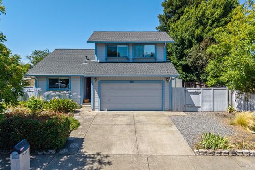 660 Capps Lane, Ukiah, CA, 95482 | Card Image