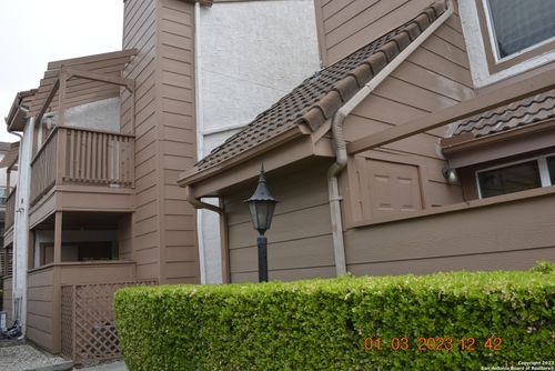 8204-4107 Medical Dr, San Antonio, TX, 78229-5626 | Card Image