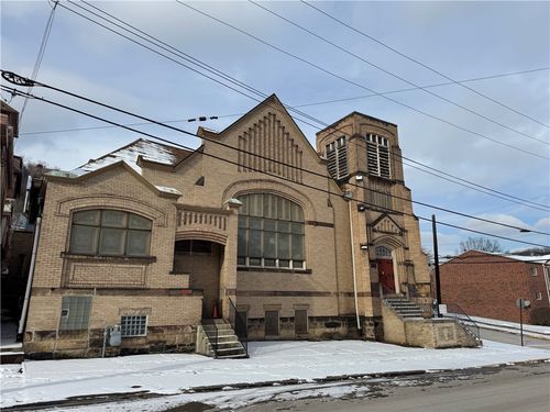 400 Westinghouse Ave, Wilmerding, PA, 15148-1124 | Card Image