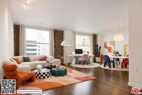 4l-257 S Spring St, Los Angeles, CA, 90012 | Card Image