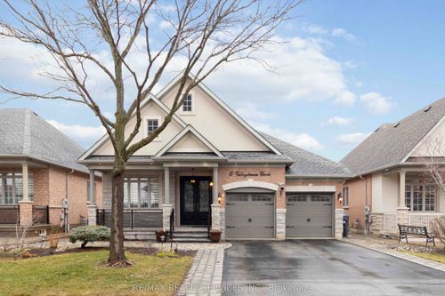 15 Valleystream Cir, Brampton, ON, L6P2E2 | Card Image