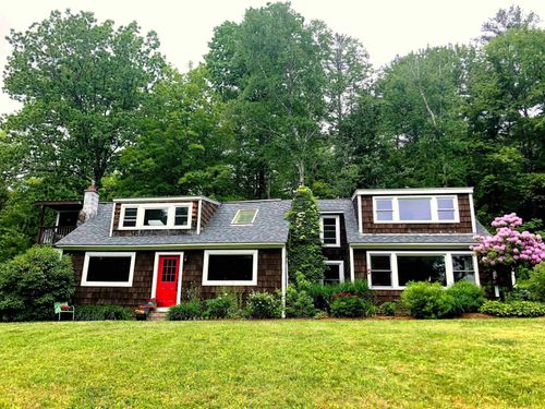 71 Woods Rd, Dummerston, VT, 05301 | Card Image