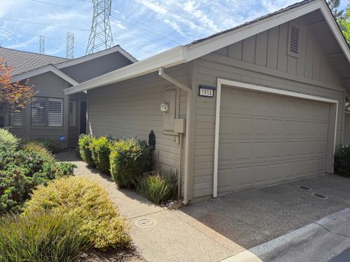 1914 University Park Drive, Sacramento, CA, 95825 | Card Image