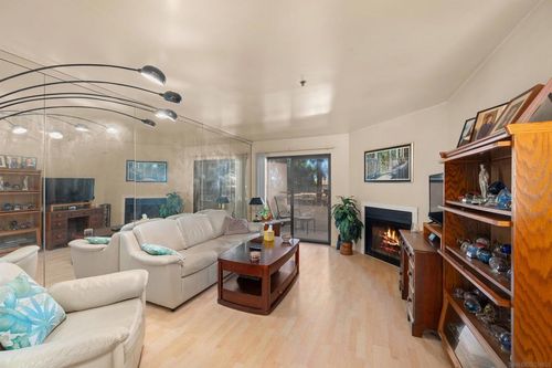 102-5649 Lake Park Way, La Mesa, CA, 91942-1939 | Card Image