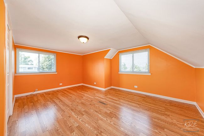 9236 Pembroke Ln, House other with 4 bedrooms, 3 bathrooms and 2 parking in Bridgeview IL | Image 15