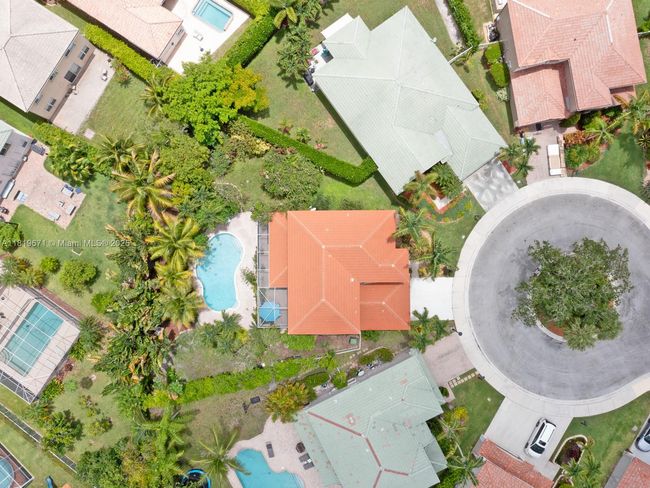 4209 Pinewood Ln, House other with 5 bedrooms, 4 bathrooms and null parking in Weston FL | Image 70