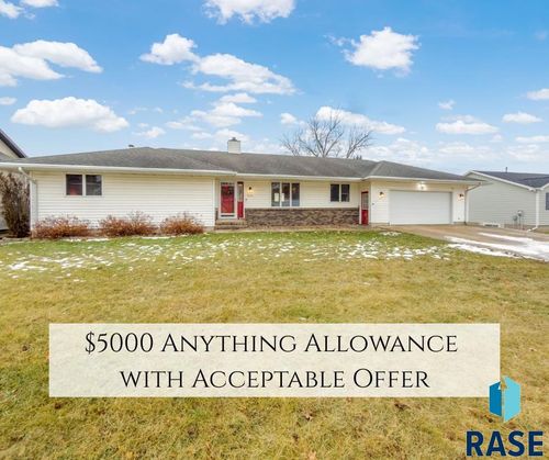 505 Sunrise St Street, Garretson, SD, 57030 | Card Image