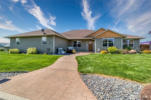 1972 Gemstone Drive, Walla Walla, WA, 99362 | Card Image