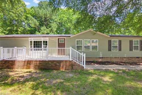 1059 Whitts Rd, Madison, NC, 27025-6524 | Card Image