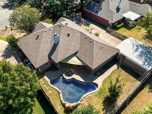 901 Crested Butte Dr, Hewitt, TX, 76643-3679 | Card Image