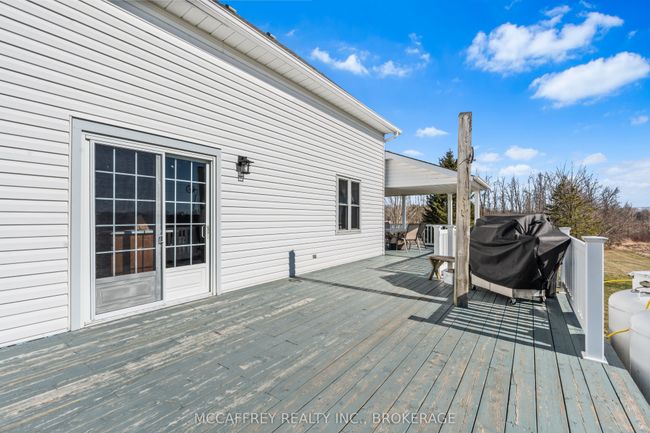 2492 County Rd 41, House other with 3 bedrooms, 2 bathrooms and 6 parking in Roblin ON | Image 28