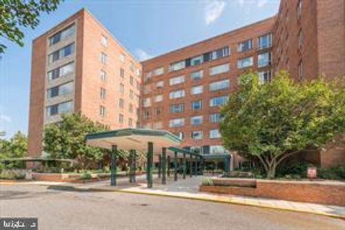 apt-6007-4301 Massachusetts Ave Nw, WASHINGTON, DC, 20016-5570 | Card Image